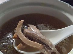 墨鱼炖鸡-玉滋補
