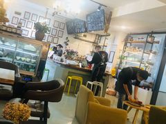 -唐咖精品咖啡(大理古城手冲店)