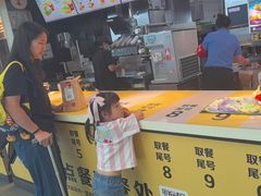 -麦当劳(深圳北站高铁店)