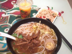 红煨牛杂粉-钰花溪(国瑞城店)