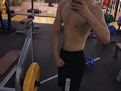 -开阳里游泳健身