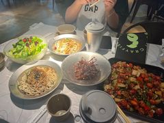 -巴厘龙虾·榜首油焖大虾(音乐学院·沿江酒馆店)