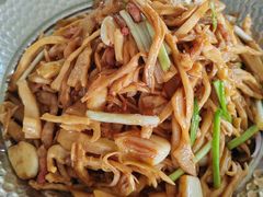 炒笋丝-蘇河湾·新鲁菜·泰山宴(泰山店)