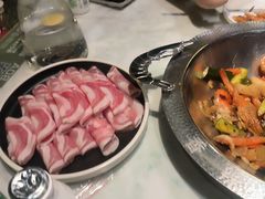 -0048鲜活大虾火锅(步行街店)