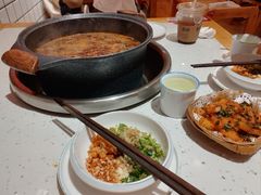 -佬缸炮江湖川菜(玉林店)