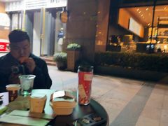 -星巴克(美丽华花园店)