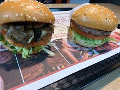 -The Habit Burger Grill 哈比特汉堡(复兴soho店)