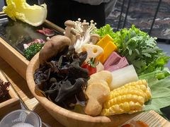 时蔬凑凑-湊湊火锅·茶憩(东城万达店)