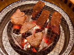-山川小町·极番烧肉(新地假日广场店)