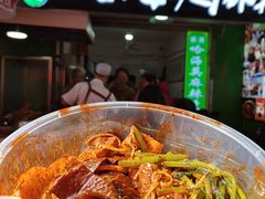 -哈海英麻辣烫(中华西路步行街店)