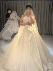 -GRACE KELLY婚纱与礼服(北京店)