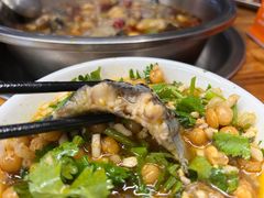 -重庆鱼美佳火锅(四川师大店)