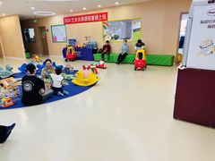 -爱威盛亲子俱乐部·纽约国际早托中心