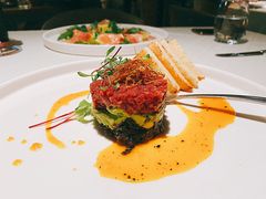 牛肉塔塔配牛油果黑橄榄酱-Solo(衡山路店)