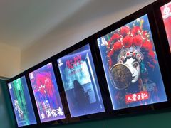 -荒岛实景沉浸密室(江汉路1店)
