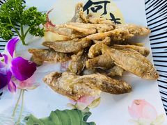 -七的湖·晚芳亭·阳澄湖农家菜·大闸蟹(莲花岛店)