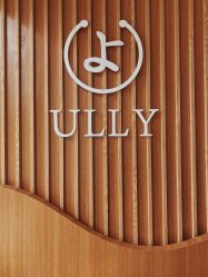 -宥莉·ULLY 痘敏肌•科技皮肤管理中心
