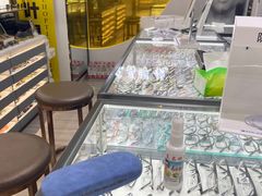 -三叶眼镜城(八佰伴店)