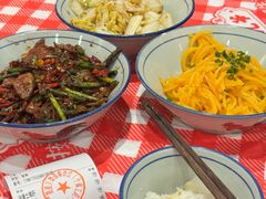 -荆九爷爆炒桥头三嫩(云南北路店)