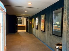 -百老汇(葵芳店)