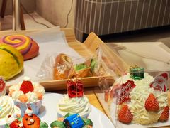 -烫面包·面包烘焙(绿地缤纷城店)