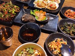 -鑫釜山海鲜烧烤(鑫丰国际店)