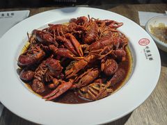 -叶派龙虾•招牌香辣蟹·海鲜(中海国际店)