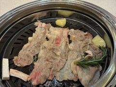 -韩香福烤肉庄园(荣成店)