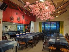 -又见马甲M8融合西餐厅(体育中心店)