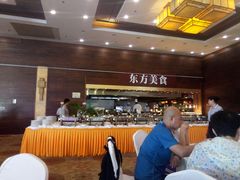 -东方苑自助餐厅(稻香湖景酒店)
