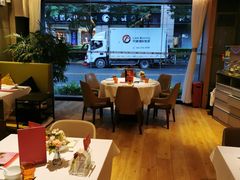 -汤城小厨•粤菜•靓汤(金宝街店)