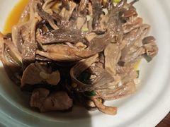 -北大荒人•新东北菜(青岛银座店)