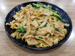 肉丝炒河粉-小梅园饭堂(东方路店)