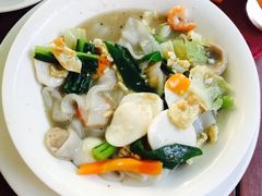 -日惹市凤凰翰悦阁酒店