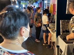 -吴山路夜市