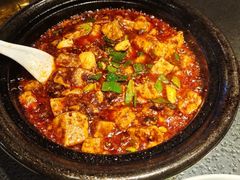 -万重锦·人文川菜馆(骡马市店)