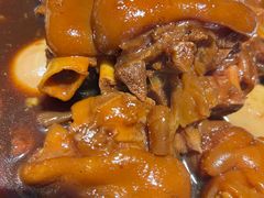 酱猪蹄-95号酱骨·一块豆腐(展春园西路店)