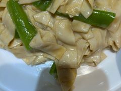 -快乐老家三鲜饺子东北菜(南六中路店)