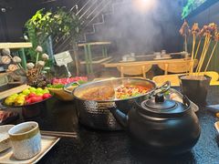 -鹿鸣山草本茶香火锅(园西路店)