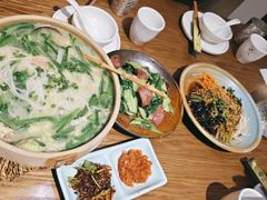 -金孔雀德宏傣味餐馆(魏公村店)