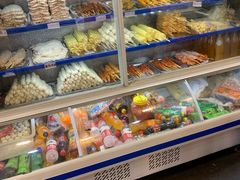 自助取餐区-张记炸串肠粉