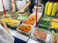 自助取餐区-糯米卷