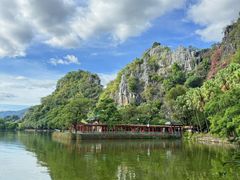 -星湖旅游景区七星岩