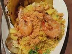 菠萝大虾炒饭-泰来食光泰国菜餐厅(运河城店)