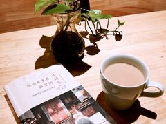 -猫的天空之城概念书店(杭州南宋御街店)