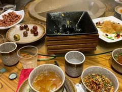 -滇香肴·云南菜蒸汽石锅鱼(云南北路店)