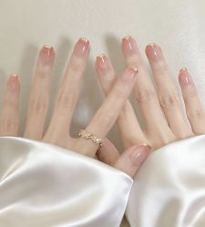 -纤贝儿美甲·科技美肤