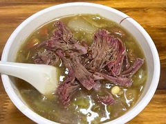 -邢老三肉丸胡辣汤腊牛肉夹馍(华阴分店)