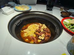 -雪乡人家东北菜·铁锅炖一切(高斯路店)