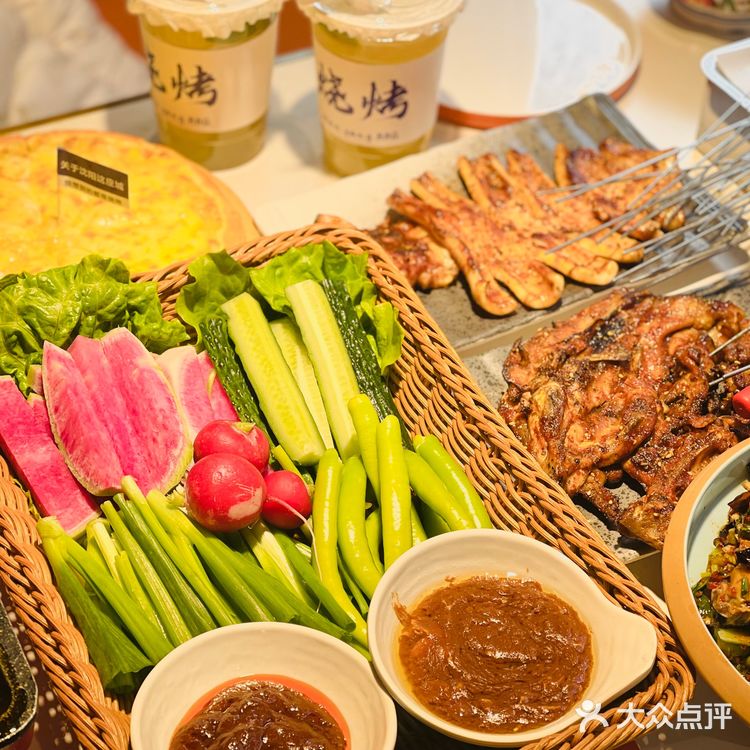沈阳探店| 太原街最火的烧烤店非“延吉小串”莫属
